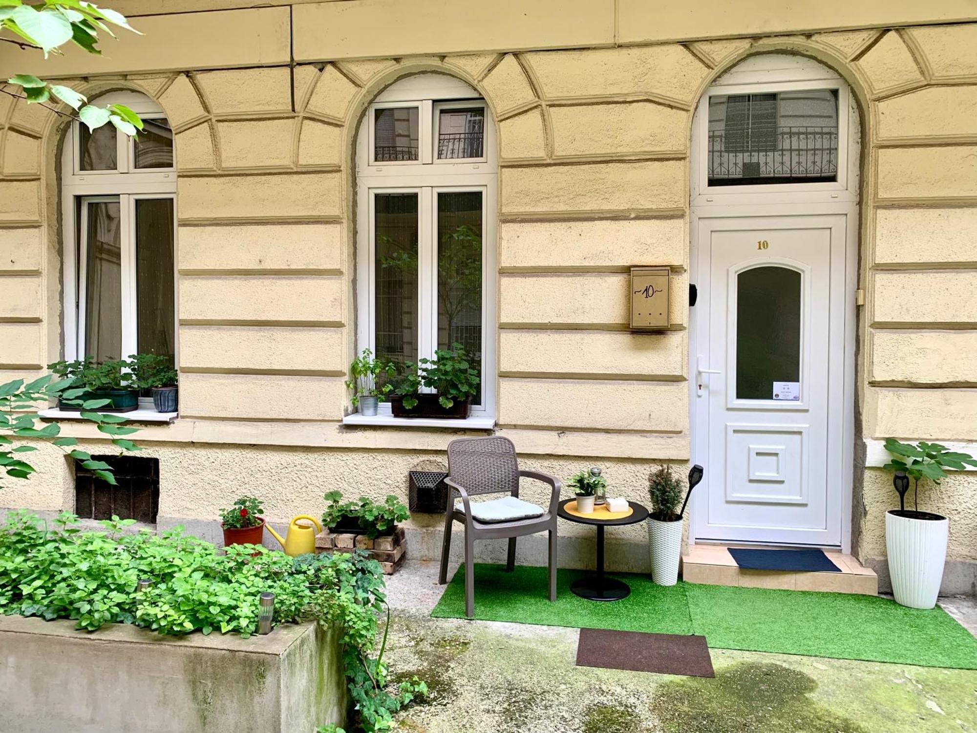Ararat Apartman Будапеща Екстериор снимка