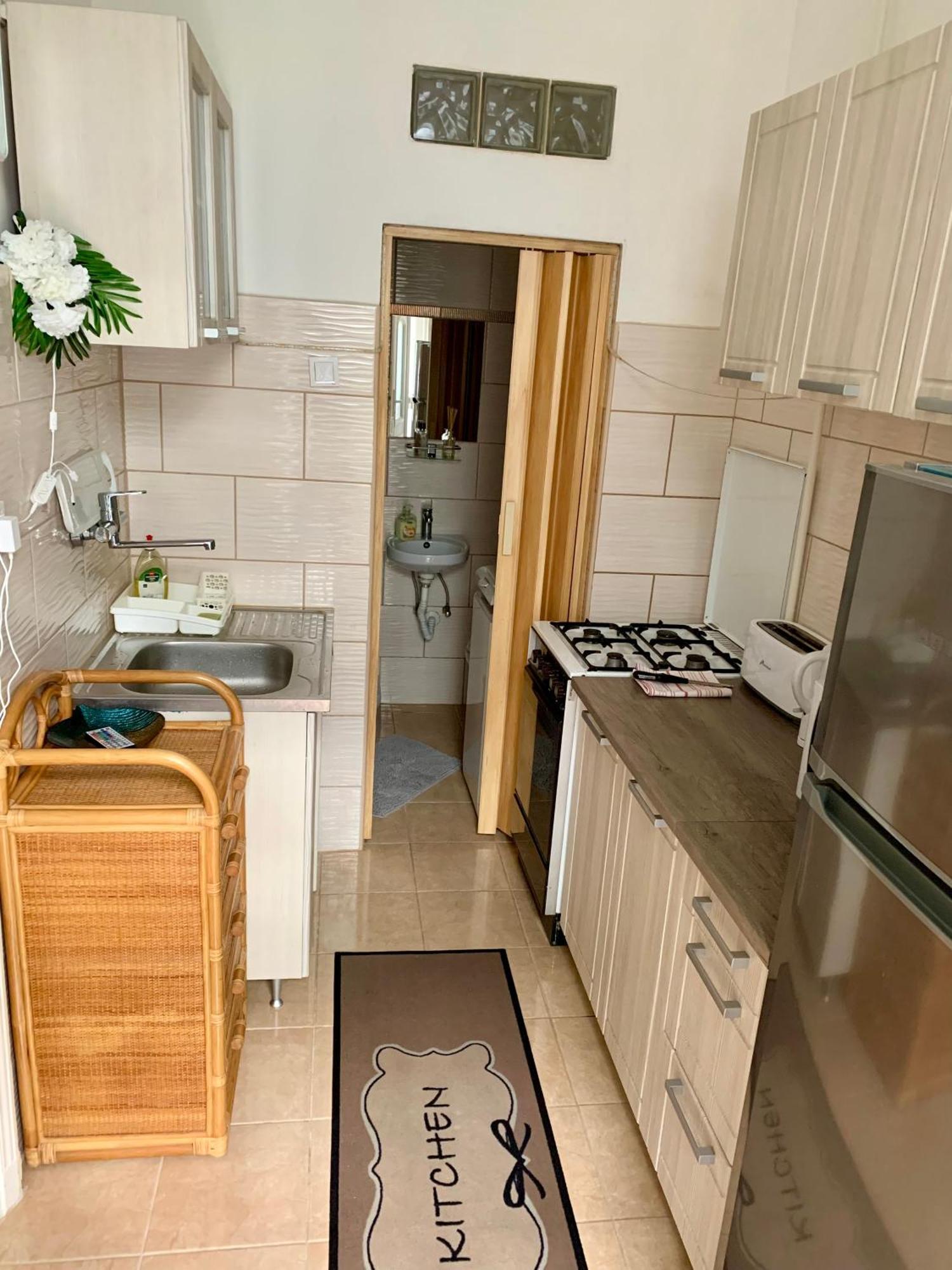 Ararat Apartman Будапеща Екстериор снимка